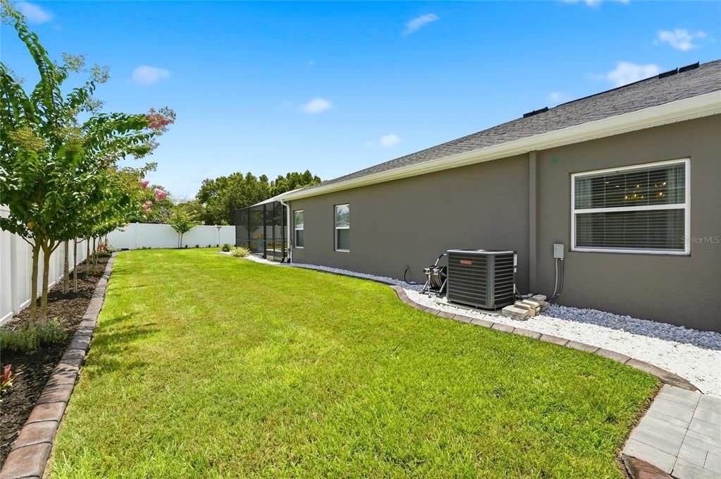For Sale: $569,900 (4 beds, 2 baths, 2410 Square Feet)
