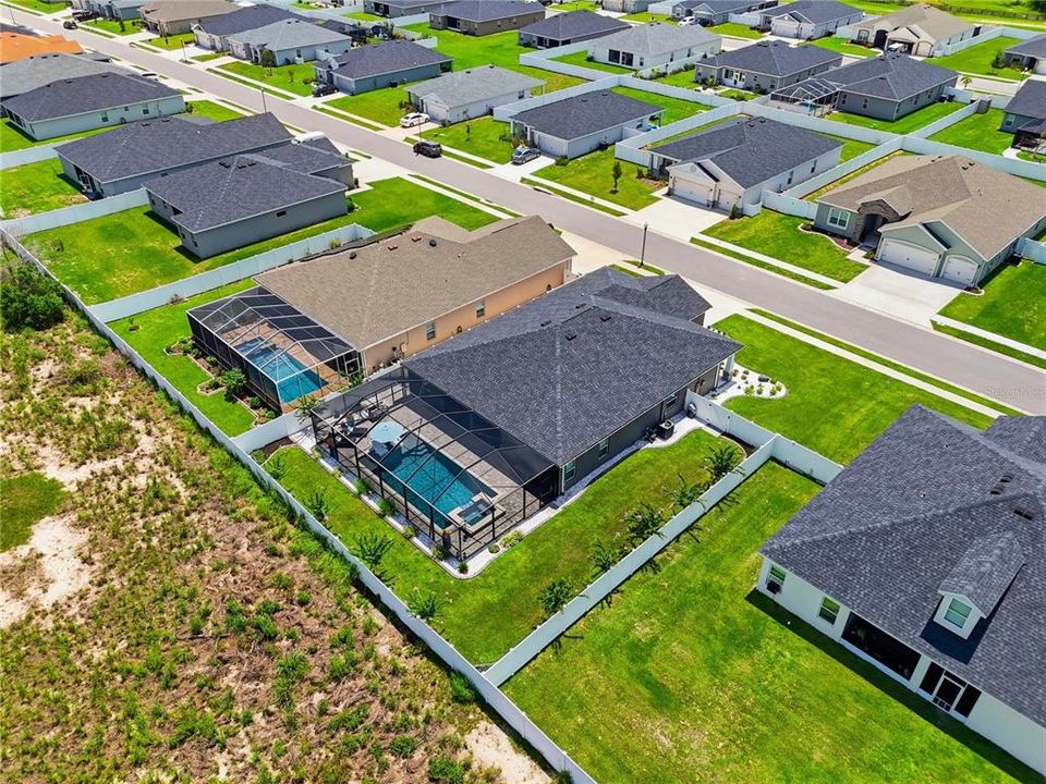 For Sale: $569,900 (4 beds, 2 baths, 2410 Square Feet)
