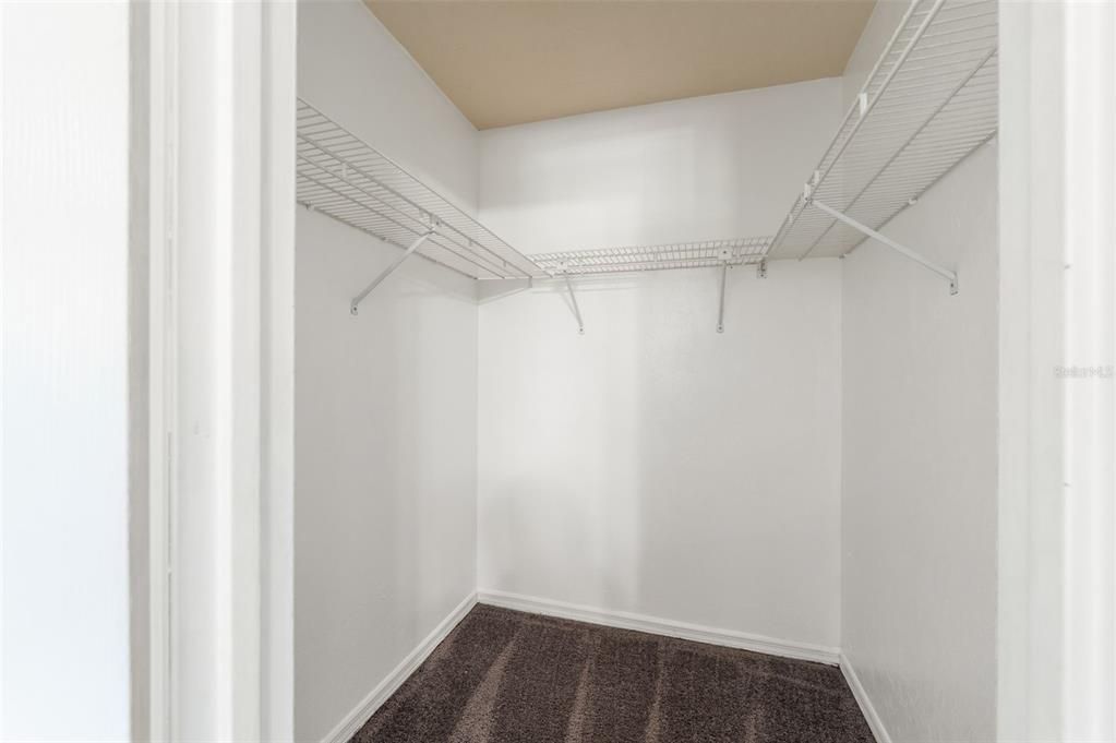 En Venta: $200,000 (3 camas, 3 baños, 1370 Pies cuadrados)