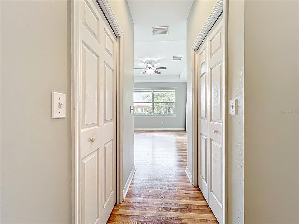 En Venta: $432,000 (3 camas, 2 baños, 2253 Pies cuadrados)