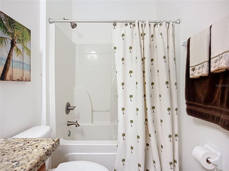 En Venta: $432,000 (3 camas, 2 baños, 2253 Pies cuadrados)