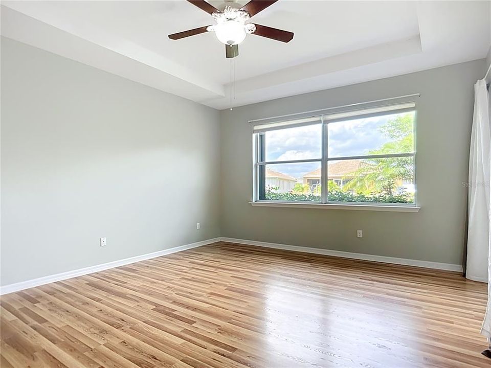 En Venta: $432,000 (3 camas, 2 baños, 2253 Pies cuadrados)