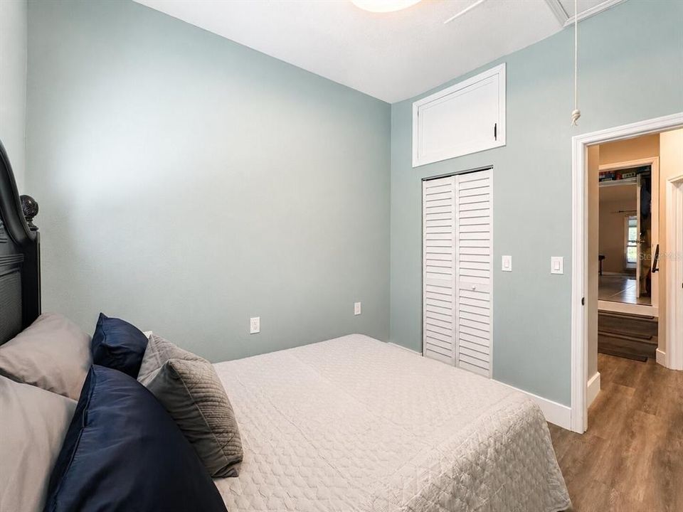 For Sale: $589,900 (3 beds, 2 baths, 2422 Square Feet)