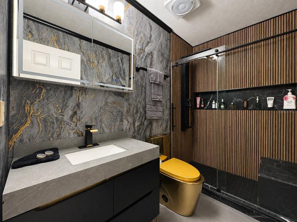 For Sale: $589,900 (3 beds, 2 baths, 2422 Square Feet)
