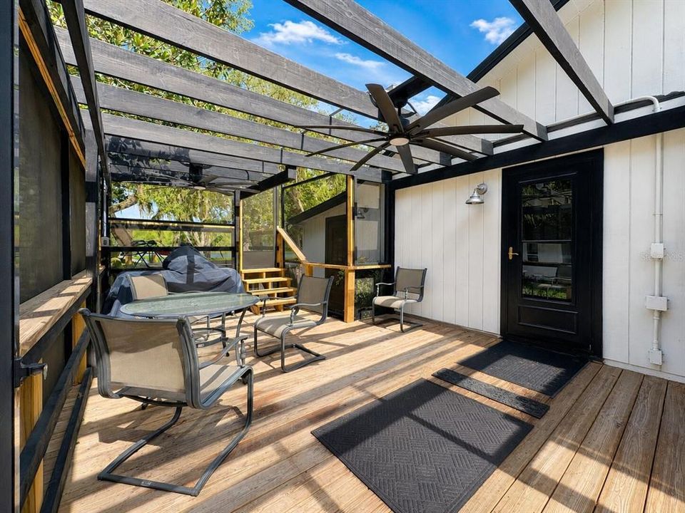 For Sale: $589,900 (3 beds, 2 baths, 2422 Square Feet)