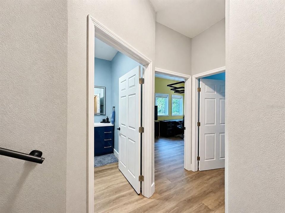 For Sale: $589,900 (3 beds, 2 baths, 2422 Square Feet)
