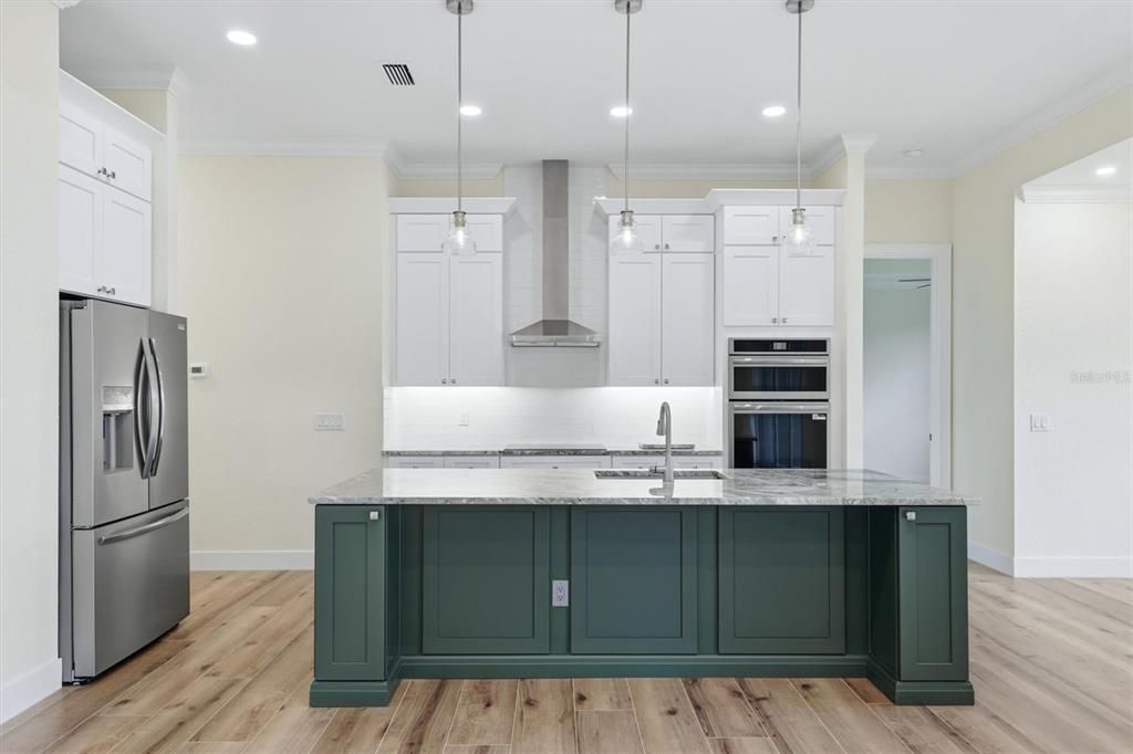 En Venta: $479,900 (3 camas, 2 baños, 1919 Pies cuadrados)