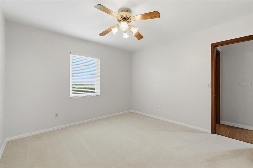 For Sale: $525,000 (4 beds, 3 baths, 2118 Square Feet)