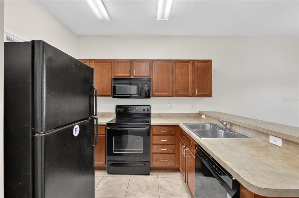 En Venta: $229,000 (2 camas, 2 baños, 1250 Pies cuadrados)