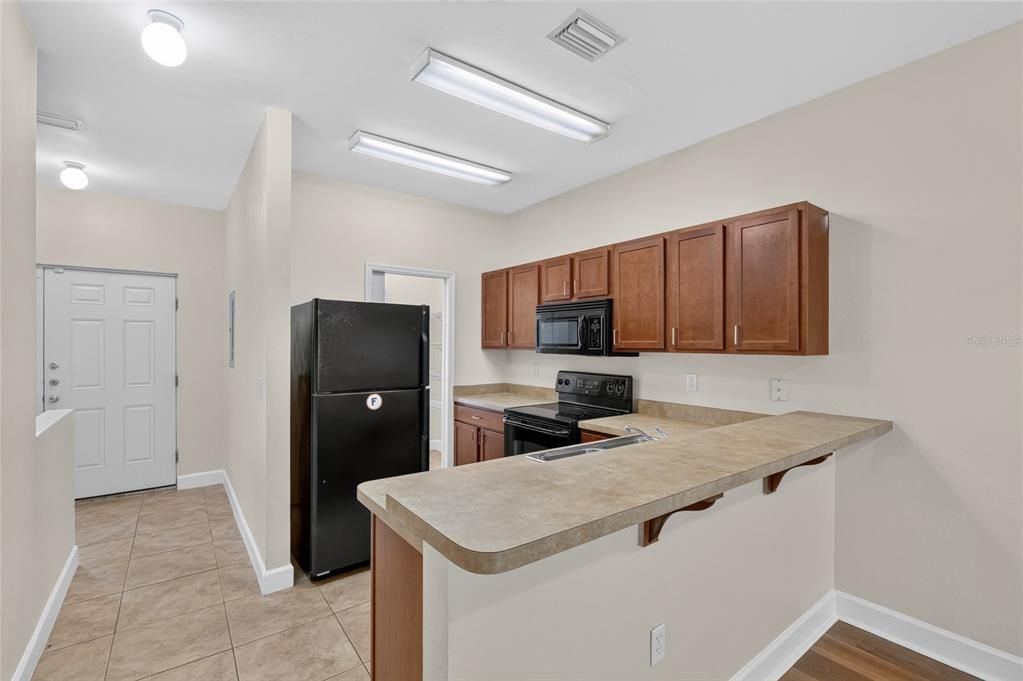 En Venta: $229,000 (2 camas, 2 baños, 1250 Pies cuadrados)