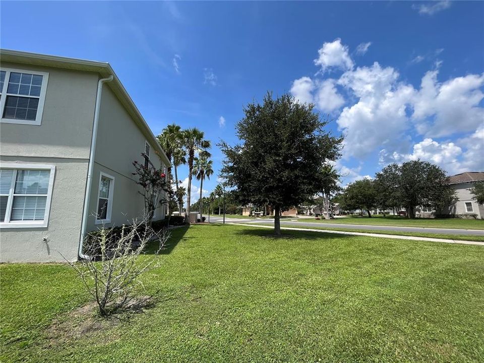For Rent: $3,400 (5 beds, 3 baths, 3456 Square Feet)