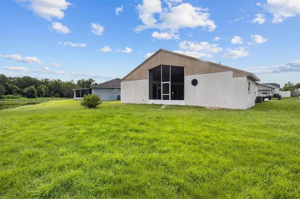 For Sale: $310,000 (3 beds, 2 baths, 1575 Square Feet)