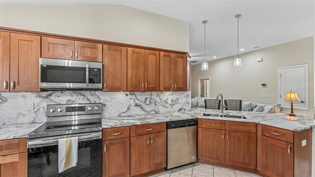 For Sale: $435,000 (4 beds, 2 baths, 1840 Square Feet)