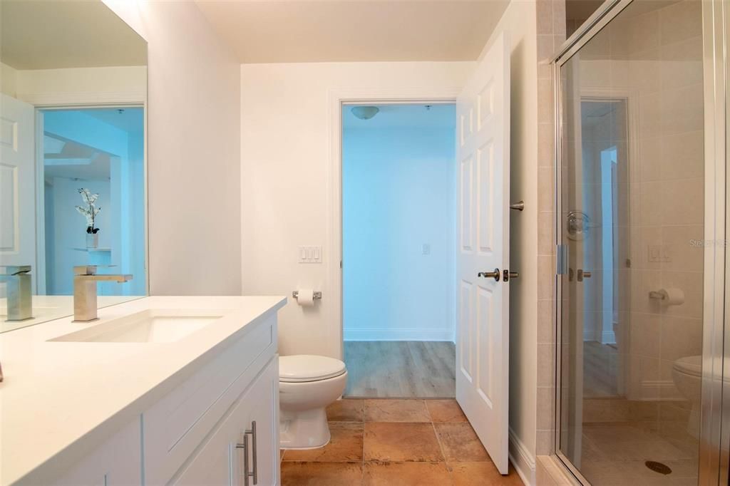 For Sale: $309,000 (2 beds, 2 baths, 1669 Square Feet)