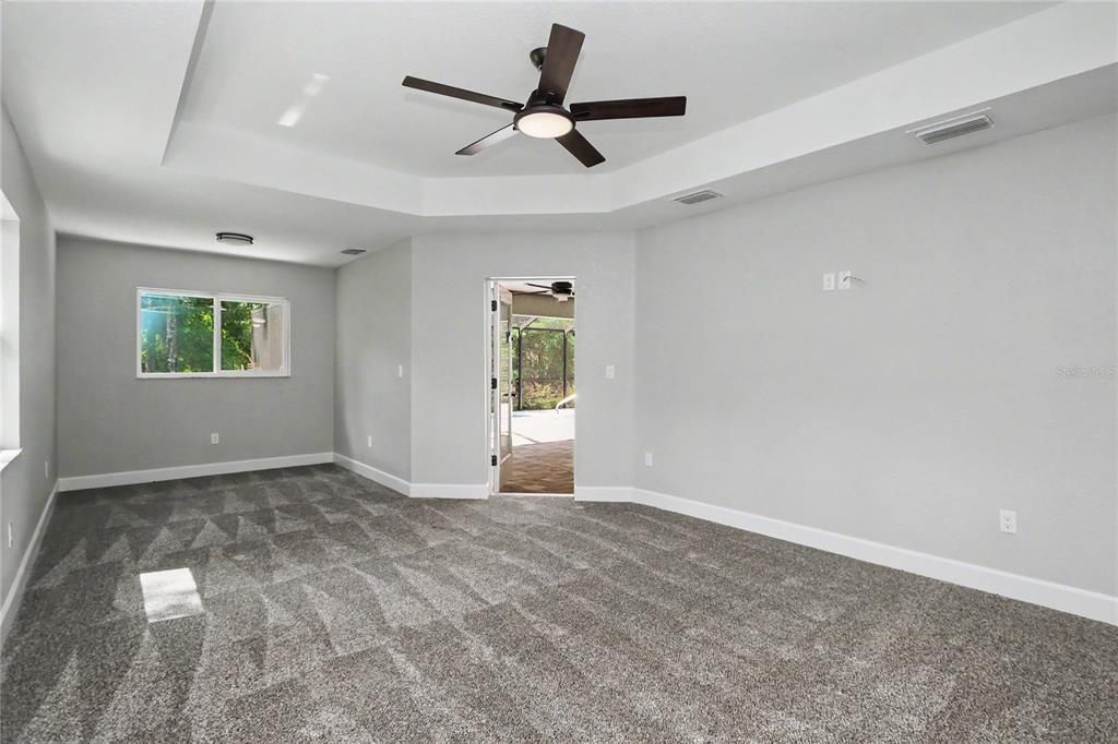 En Venta: $584,900 (3 camas, 2 baños, 2151 Pies cuadrados)