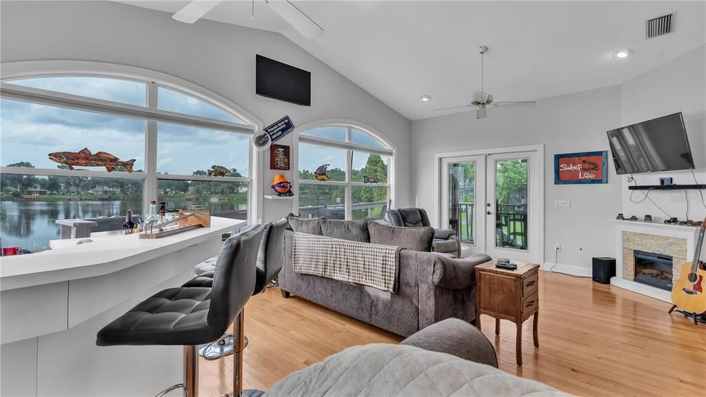 For Sale: $479,900 (4 beds, 3 baths, 2836 Square Feet)
