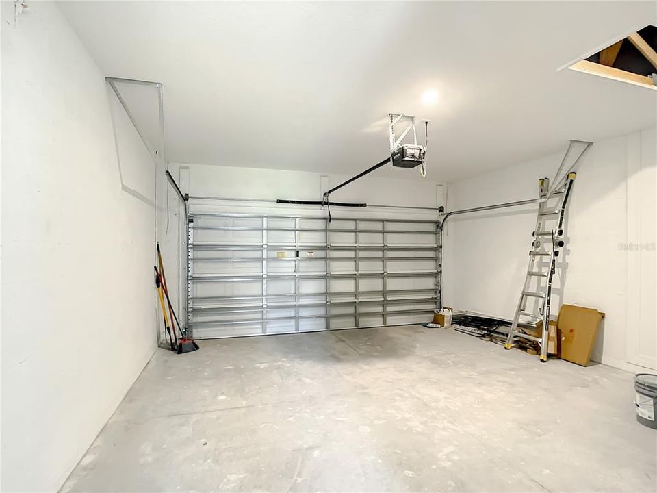 В аренду: $2,200 (3 спален, 2 ванн, 1773 Квадратных фут)