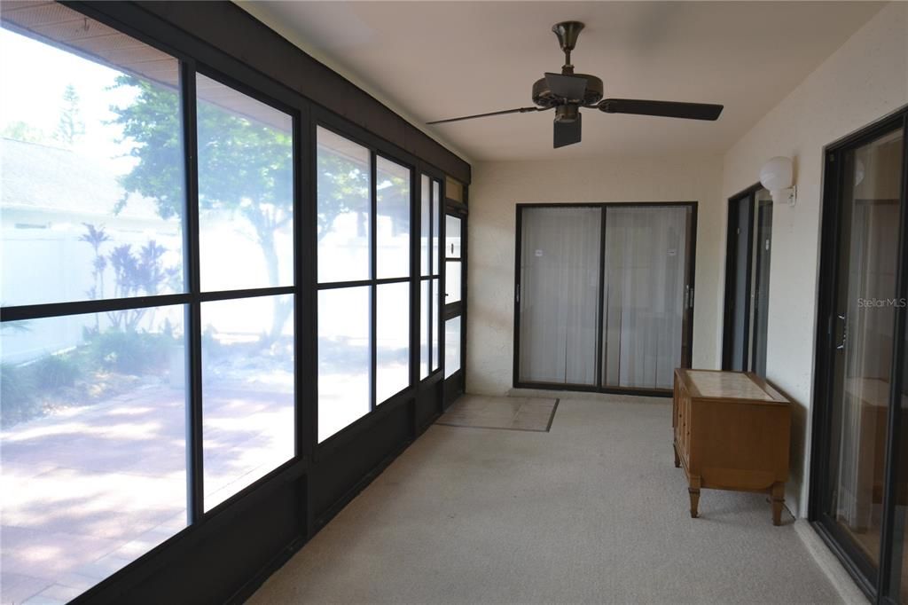 For Rent: $2,200 (2 beds, 2 baths, 1346 Square Feet)