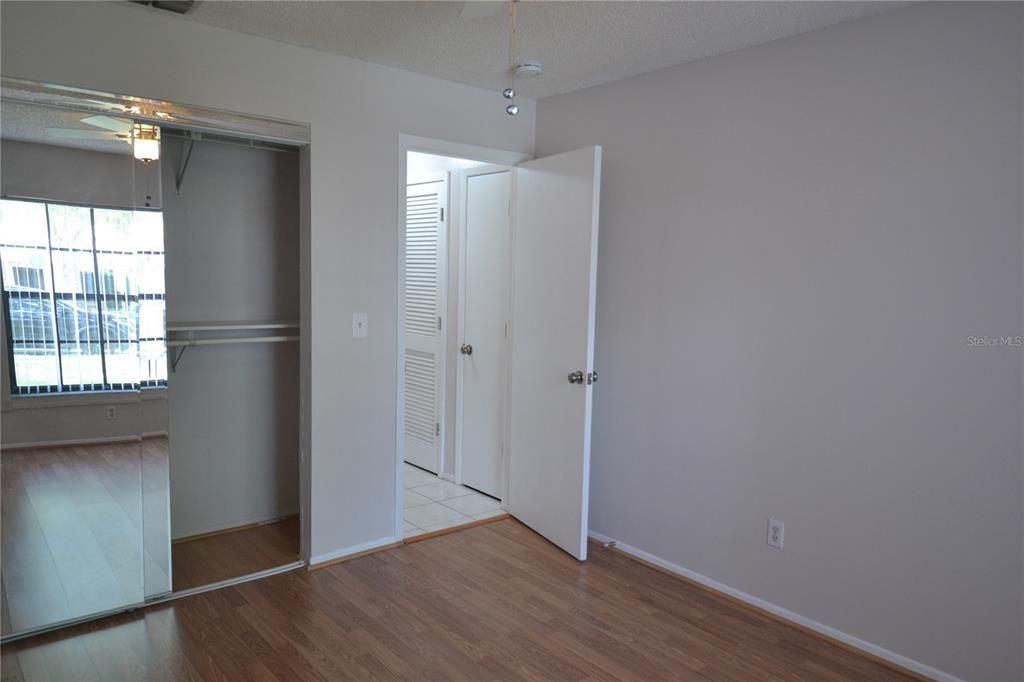 For Rent: $2,200 (2 beds, 2 baths, 1346 Square Feet)