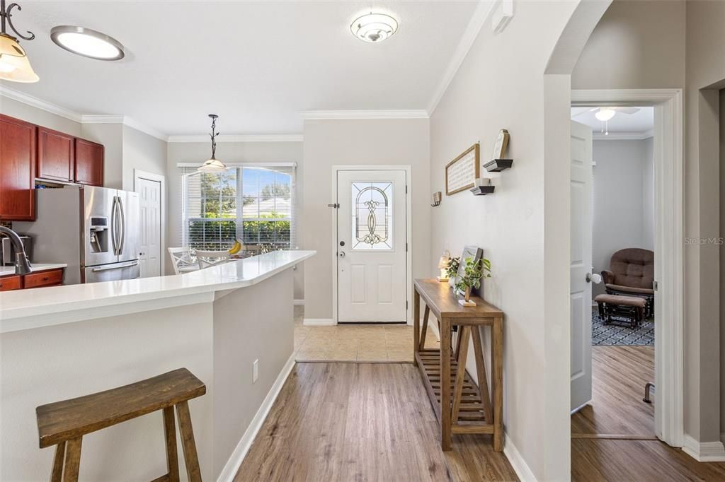 For Sale: $300,000 (3 beds, 2 baths, 1486 Square Feet)