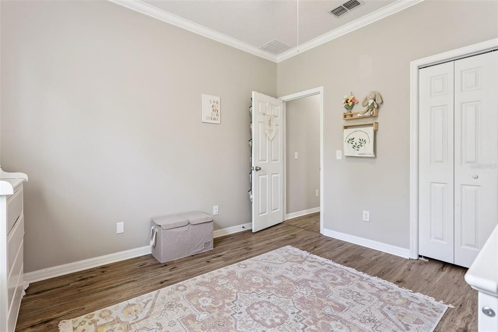 For Sale: $300,000 (3 beds, 2 baths, 1486 Square Feet)