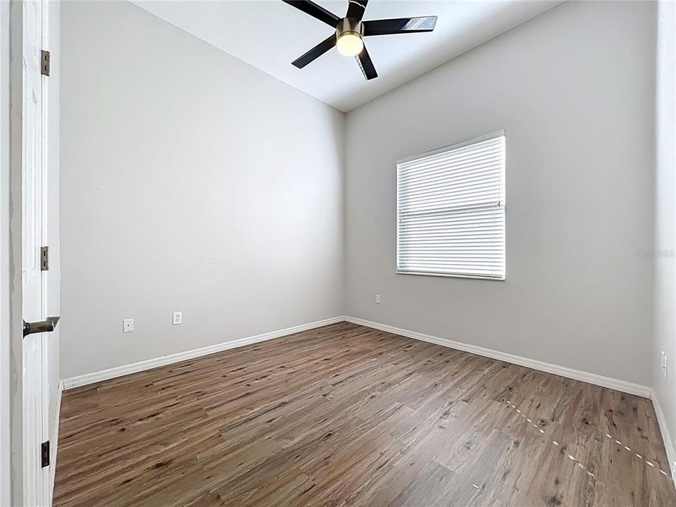 En Venta: $579,900 (4 camas, 3 baños, 3020 Pies cuadrados)