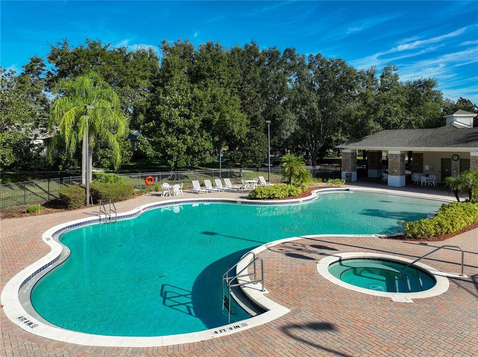 En Venta: $579,900 (4 camas, 3 baños, 3020 Pies cuadrados)