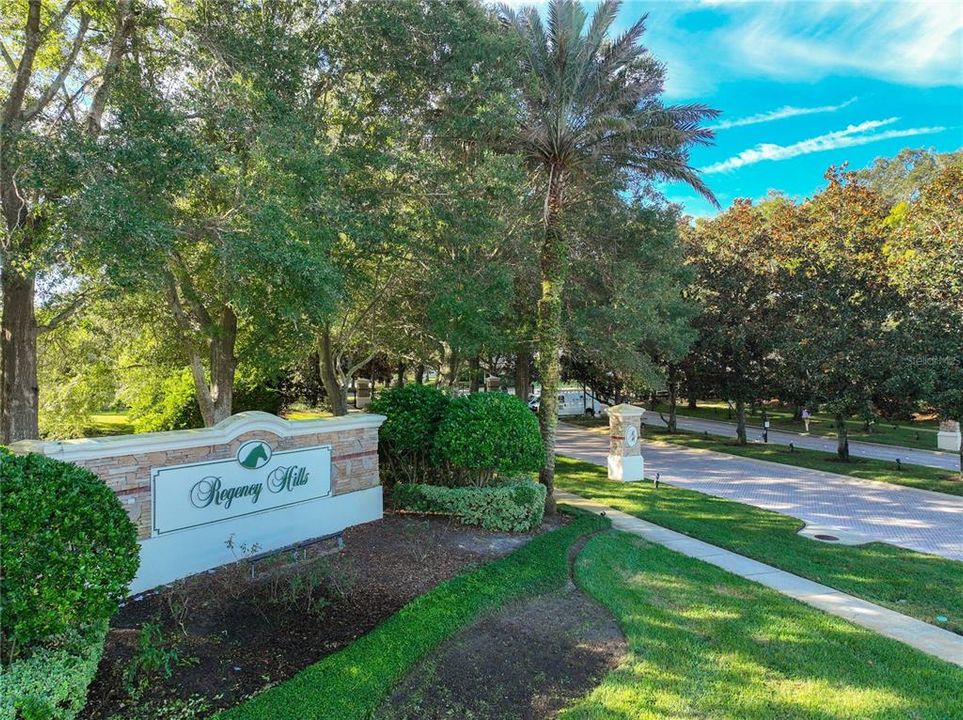 En Venta: $579,900 (4 camas, 3 baños, 3020 Pies cuadrados)