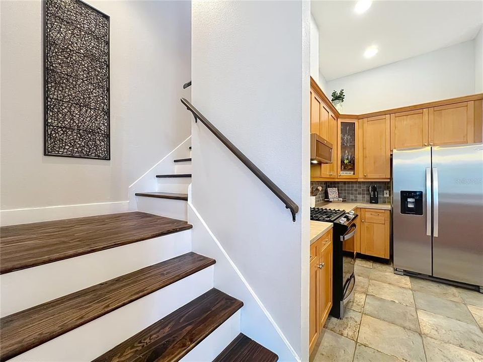 En Venta: $579,900 (4 camas, 3 baños, 3020 Pies cuadrados)