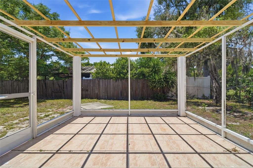 En Venta: $349,000 (3 camas, 2 baños, 1822 Pies cuadrados)