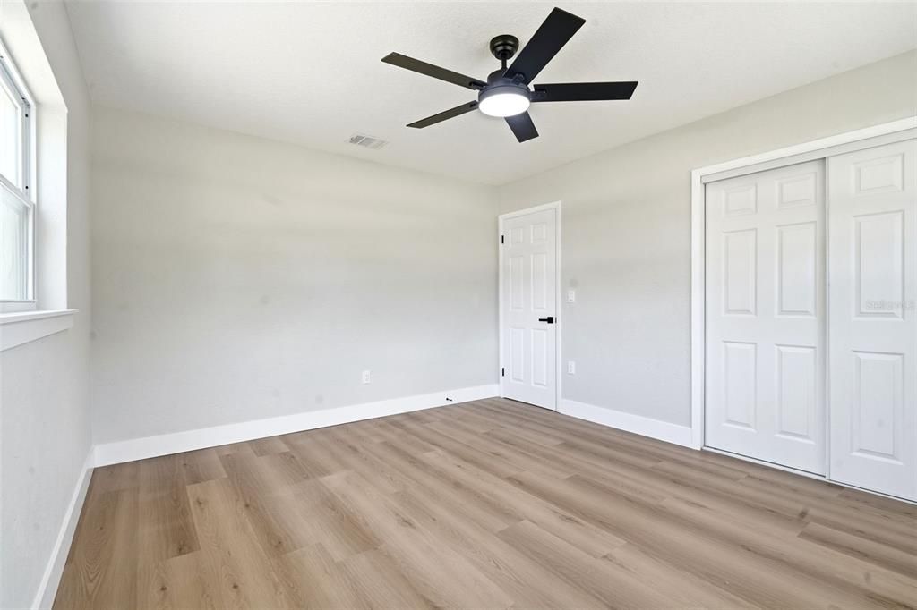 En Venta: $349,000 (3 camas, 2 baños, 1822 Pies cuadrados)