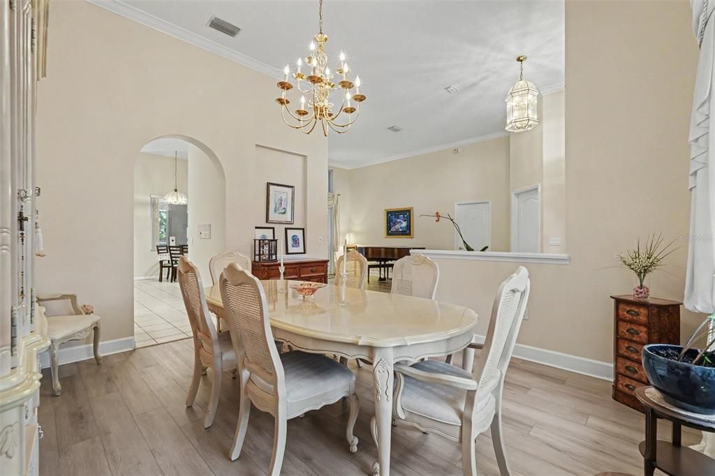 For Rent: $3,300 (4 beds, 3 baths, 2784 Square Feet)