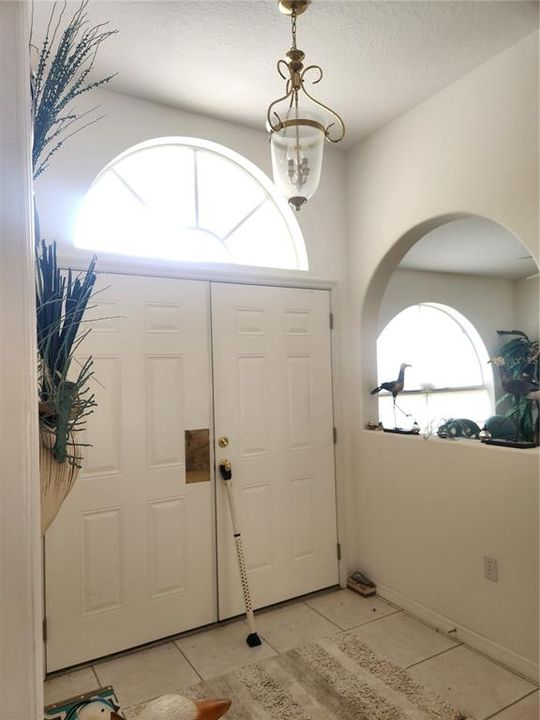 For Sale: $409,000 (3 beds, 3 baths, 2356 Square Feet)