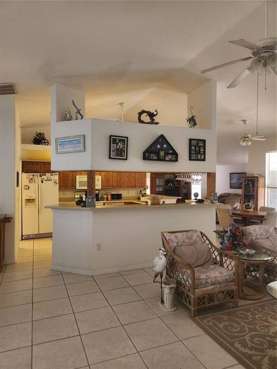 For Sale: $409,000 (3 beds, 3 baths, 2356 Square Feet)