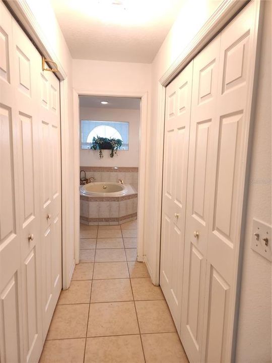 For Sale: $409,000 (3 beds, 3 baths, 2356 Square Feet)
