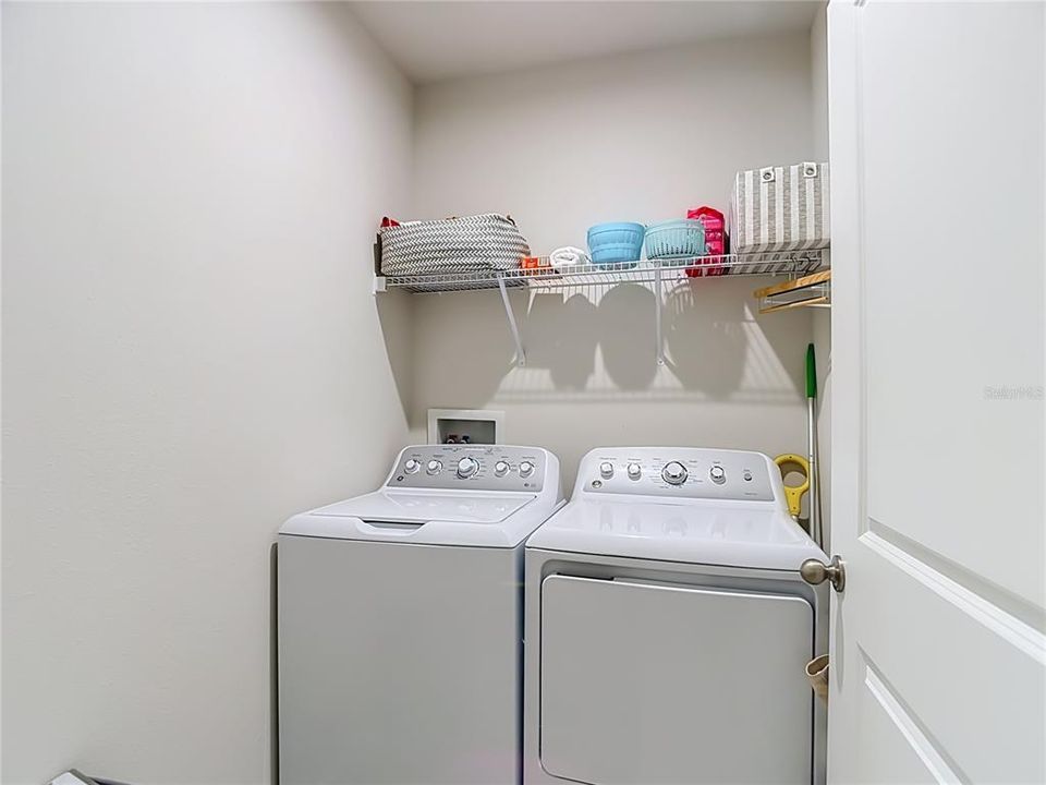 For Sale: $289,900 (3 beds, 2 baths, 1632 Square Feet)