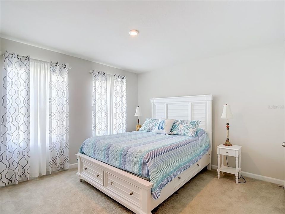 For Sale: $289,900 (3 beds, 2 baths, 1632 Square Feet)