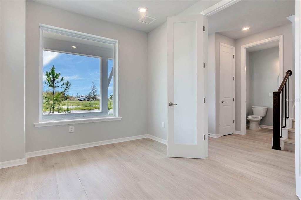 For Sale: $525,000 (3 beds, 2 baths, 2117 Square Feet)