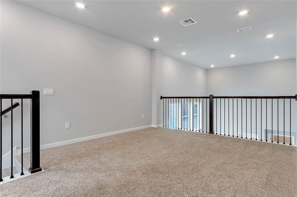 For Sale: $525,000 (3 beds, 2 baths, 2117 Square Feet)