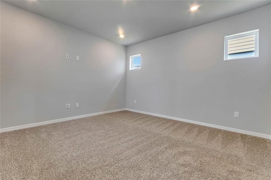For Sale: $525,000 (3 beds, 2 baths, 2117 Square Feet)