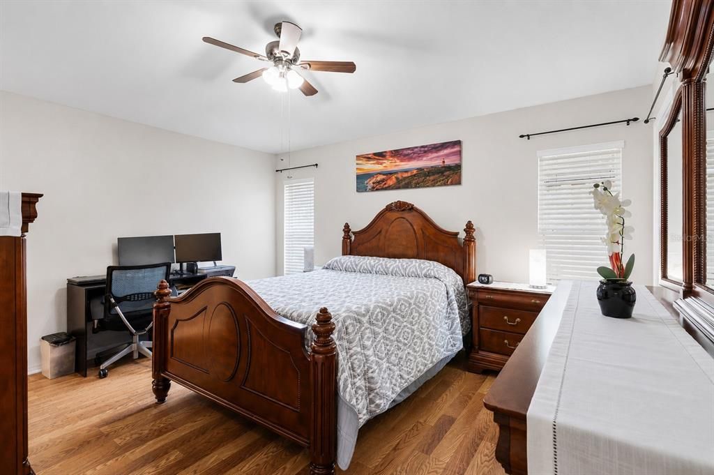Active With Contract: $330,000 (3 beds, 2 baths, 1340 Square Feet)