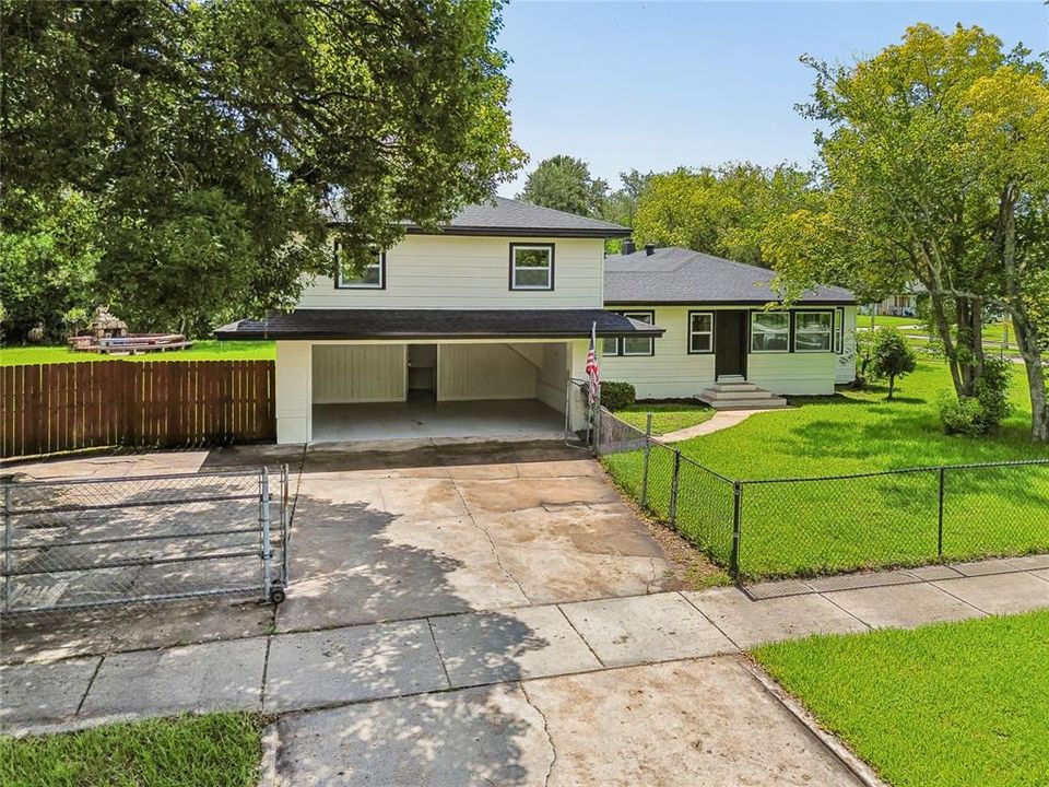На продажу: $599,000 (4 спален, 3 ванн, 2735 Квадратных фут)