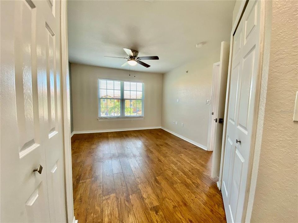 For Rent: $1,800 (2 beds, 2 baths, 1004 Square Feet)