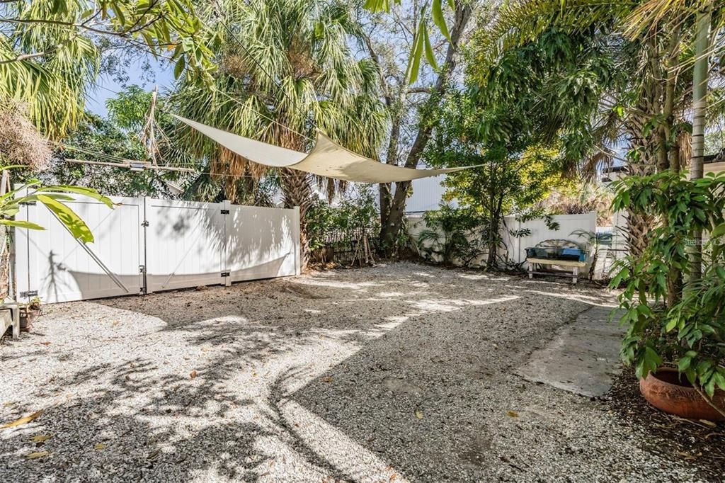 En Renta: $2,900 (3 camas, 2 baños, 1309 Pies cuadrados)