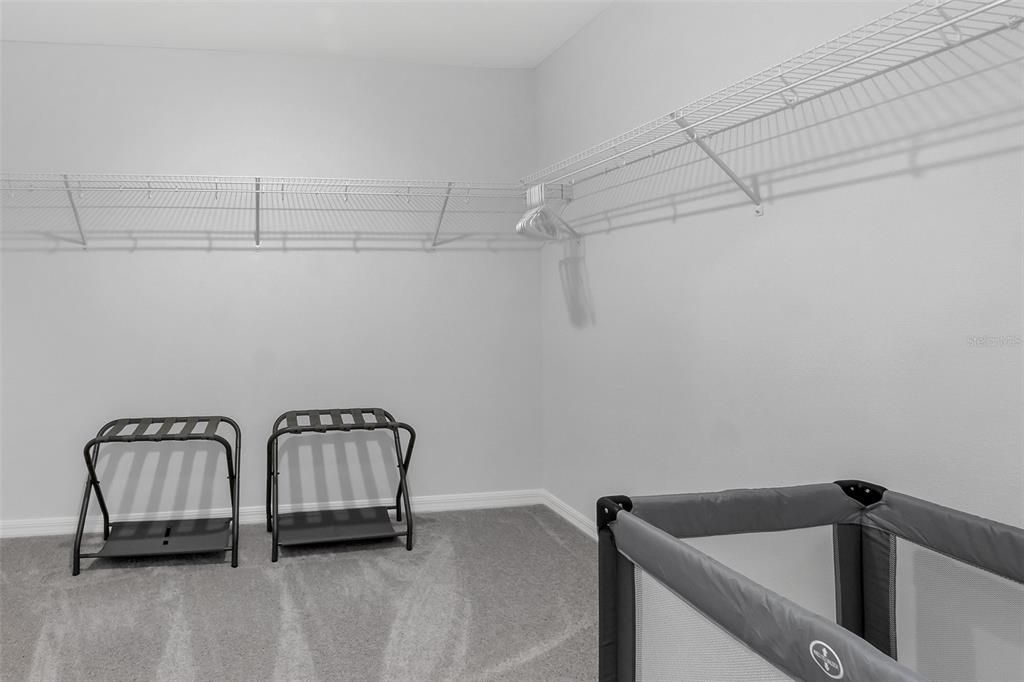 В аренду: $2,980 (5 спален, 3 ванн, 2804 Квадратных фут)