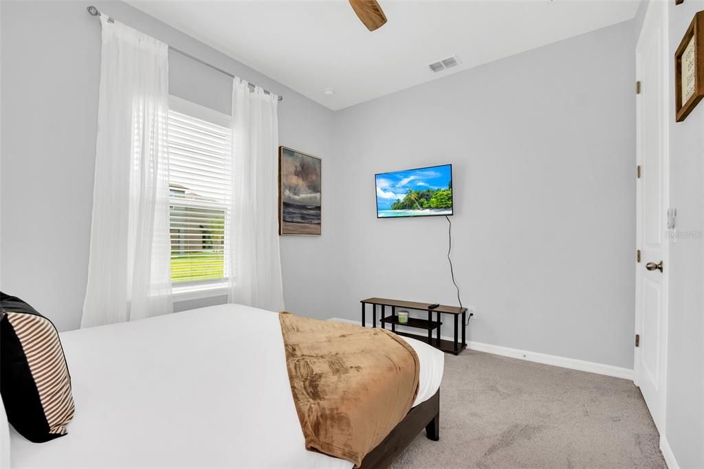 В аренду: $2,980 (5 спален, 3 ванн, 2804 Квадратных фут)