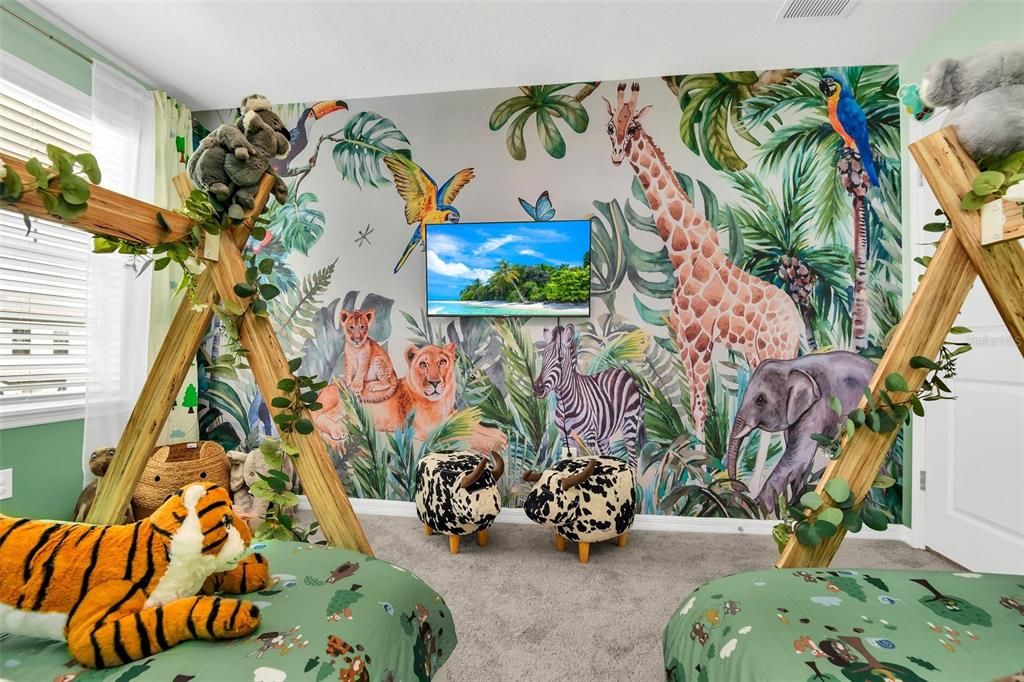 В аренду: $2,980 (5 спален, 3 ванн, 2804 Квадратных фут)