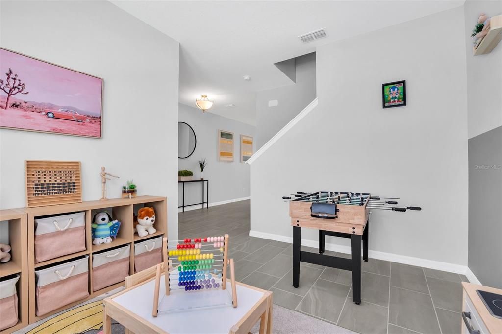 В аренду: $2,980 (5 спален, 3 ванн, 2804 Квадратных фут)