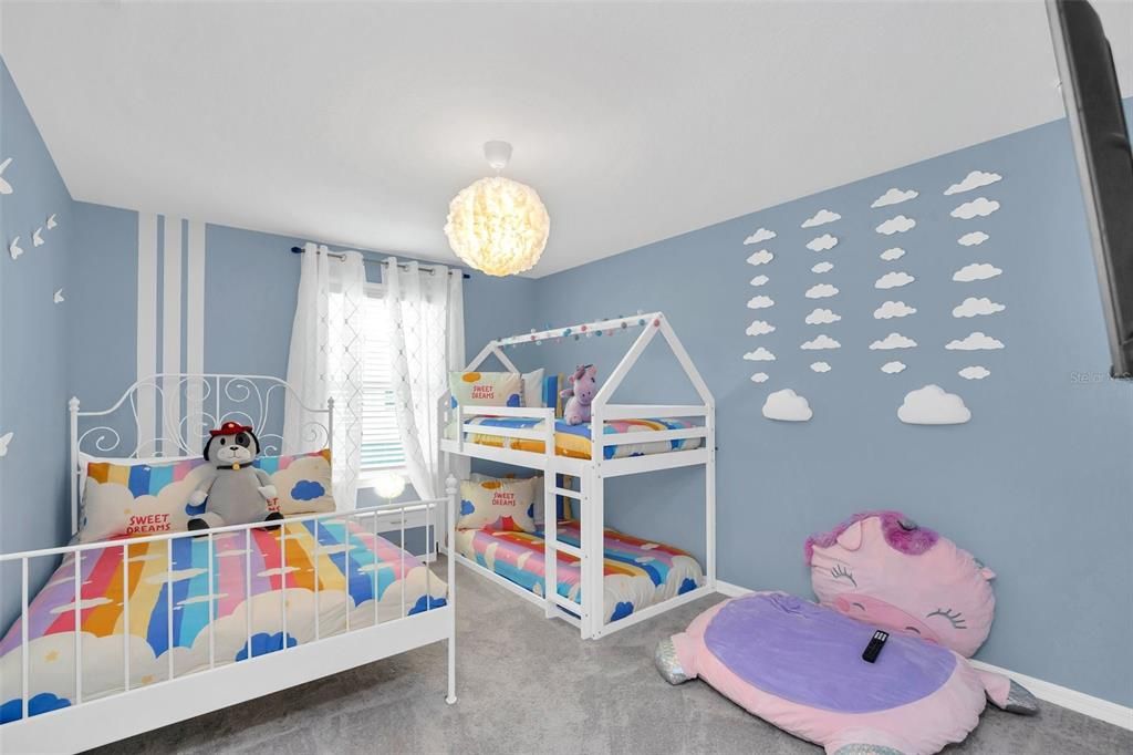 В аренду: $2,980 (5 спален, 3 ванн, 2804 Квадратных фут)