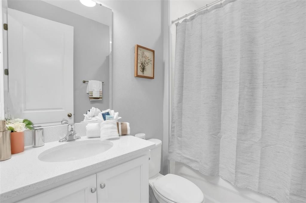 В аренду: $2,980 (5 спален, 3 ванн, 2804 Квадратных фут)